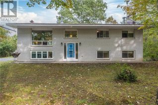 Bungalow for Sale, 1911 Ormsbee Road, Battersea, ON