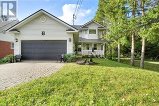 Detached House for Sale, 26 Graber Place, Kitchener, ON