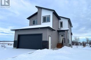 Detached House for Sale, 8221 87 Street, Grande Prairie, AB