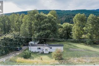 Property for Sale, 1404 Salmon River Road, Salmon Arm, BC