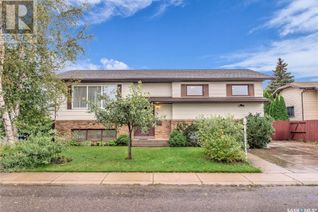 House for Sale, 215 Heggie Crescent, Saskatoon, SK