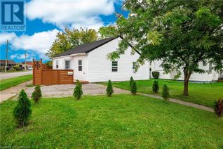 Detached House for Sale, 1 Plymouth Avenue, St. Catharines, ON