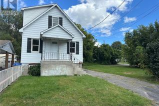 Duplex for Sale, 731 Gloucester Street N, Cornwall, ON