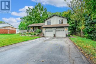 Sidesplit for Sale, 33 Cumminsville Drive, Hamilton, ON