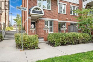 Townhouse for Sale, 2579 Sixth Line, Oakville, ON