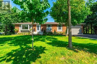 Bungalow for Sale, 585 Safari Road, Hamilton, ON