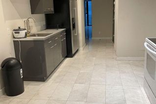 Freehold Townhouse for Rent, 652 Spadina Avenue #2F, Toronto (University), ON