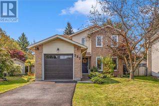 Detached House for Sale, 227 Haldane Court, Waterloo, ON