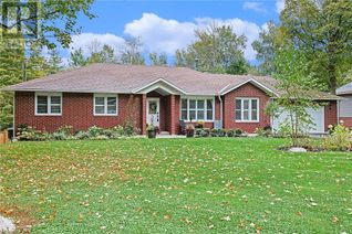 Detached House for Sale, 126 Karen Lane, Perth, ON