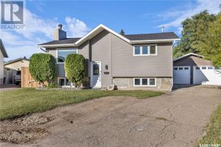 Detached House for Sale, 45 Galt Court, Saskatoon, SK