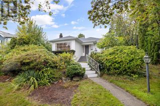 House for Sale, 1561 Jefferson Avenue, West Vancouver, BC