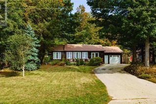 Property for Sale, 216 Shadywood Crescent, Point Clark, ON