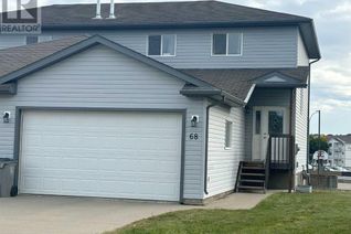 Duplex for Sale, 68 Wellwood Drive, Whitecourt, AB