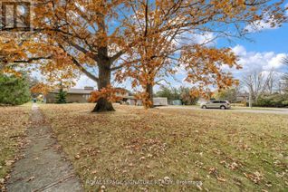 Detached House for Sale, 83 Sylvadene Parkway, Vaughan (East Woodbridge), ON