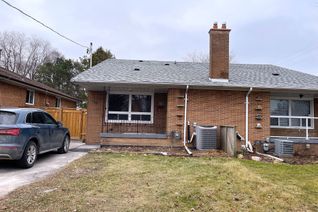 Sidesplit for Rent, 166 Roywood Dr, Toronto, ON