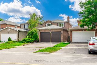 Detached House for Sale, 47 Don Head Village Blvd, Richmond Hill, ON