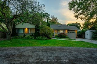 Bungalow for Sale, 702 King Rd, Burlington, ON