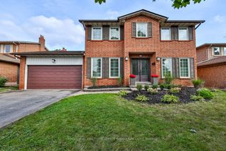 Detached House for Sale, 444 Lincoln Gate, Oakville, ON