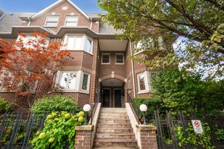 Townhouse for Sale, 48D Crawford St, Toronto, ON