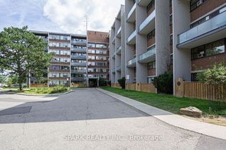 Condo Apartment for Sale, 2121 Roche Crt #301, Mississauga, ON