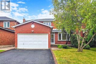 Detached House for Sale, 136 Fieldgate Drive, Vaughan (Maple), ON