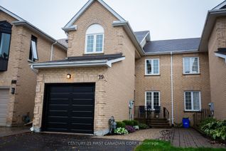 Townhouse for Sale, 19 Ross Linton Dr, Aurora, ON