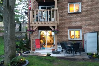 Condo Apartment for Sale, 30 Loggers Run #8, Barrie, ON