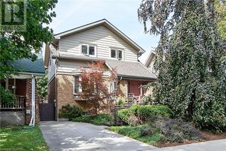 Detached House for Sale, 108 Avondale Avenue, Stratford, ON