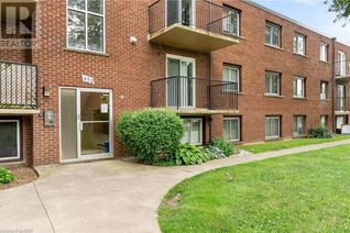 Condo Apartment for Sale, 452 Carlton Street Unit# 4, St. Catharines, ON