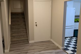 Backsplit for Rent, 1152 Gloucester Sq, Pickering, ON