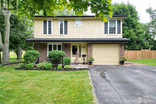 Detached House for Sale, 60 Fieldgate Drive, Brantford, ON