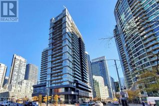 Townhouse for Rent, 352 Front Street W #101, Toronto (Waterfront Communities), ON