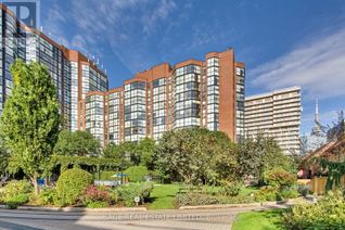 Condo Apartment for Sale, 701 King Street W #PH14, Toronto (Niagara), ON