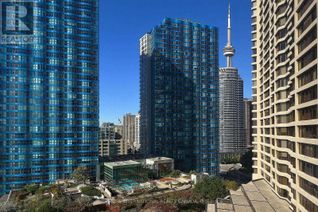 Condo Apartment for Sale, 77 Harbour Square #712, Toronto (Waterfront Communities), ON