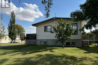 Bungalow for Sale, 909 2 Avenue, Bluesky, AB