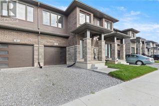 Townhouse for Sale, 93 Acacia Road Road, Fonthill, ON