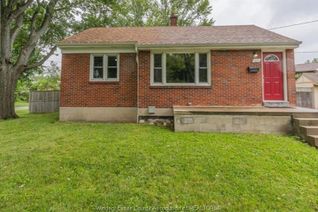 Bungalow for Sale, 631 Wallace Avenue, Windsor, ON