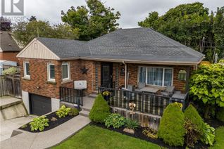 Bungalow for Sale, 18 Irving Place, Hamilton, ON