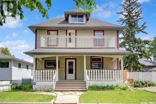 Detached House for Sale, 1207 Grafton Avenue, Moose Jaw, SK