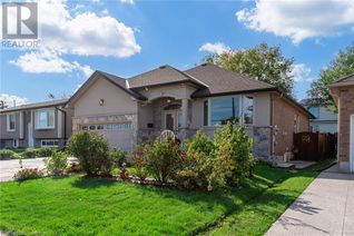 Bungalow for Sale, 382 Federal Street, Stoney Creek, ON