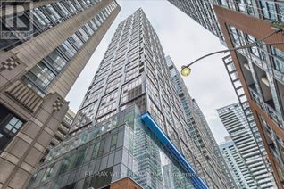 Condo Apartment for Sale, 15 Mercer Street #2407, Toronto (Waterfront Communities), ON