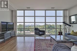 Condo Apartment for Sale, 1 Leaside Park Drive #421, Toronto (Broadview North), ON