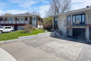 Backsplit for Rent, 26 GREYHOUND Dr E, Toronto, ON