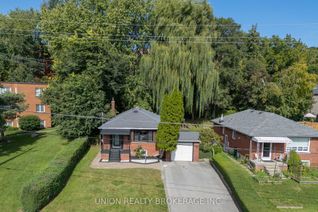 Bungalow for Sale, 28 Fishleigh Dr, Toronto, ON