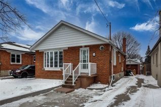 Detached House for Rent, 19 Bardwell Cres #Bsmt -B, Toronto, ON