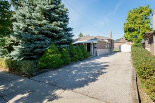 Backsplit for Sale, 90 Goldsboro Rd, Toronto, ON