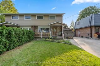 Semi-Detached House for Sale, 30 Black Knight Rd, St. Catharines, ON