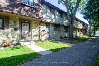 Condo Townhouse for Sale, 105 Hansen Rd N #72, Brampton, ON