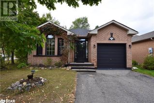 Detached House for Sale, 22 Nicholson Drive, Barrie, ON