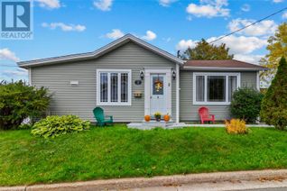 Bungalow for Sale, 2 Marclay Avenue, Mount Pearl, NL